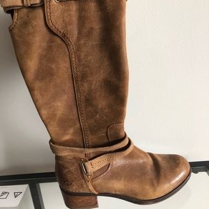 UGG Darcie riding boot